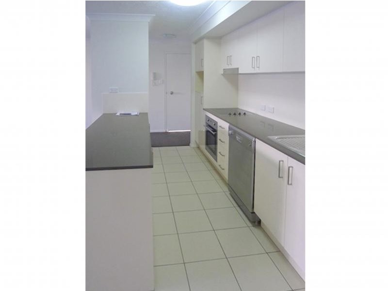 2F/35 Hamilton Road, Moorooka QLD 4105