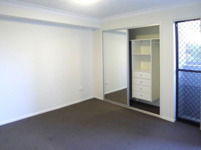 2F/35 Hamilton Road, Moorooka QLD 4105