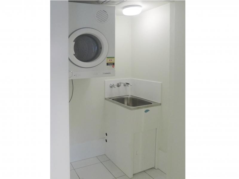 2F/35 Hamilton Road, Moorooka QLD 4105