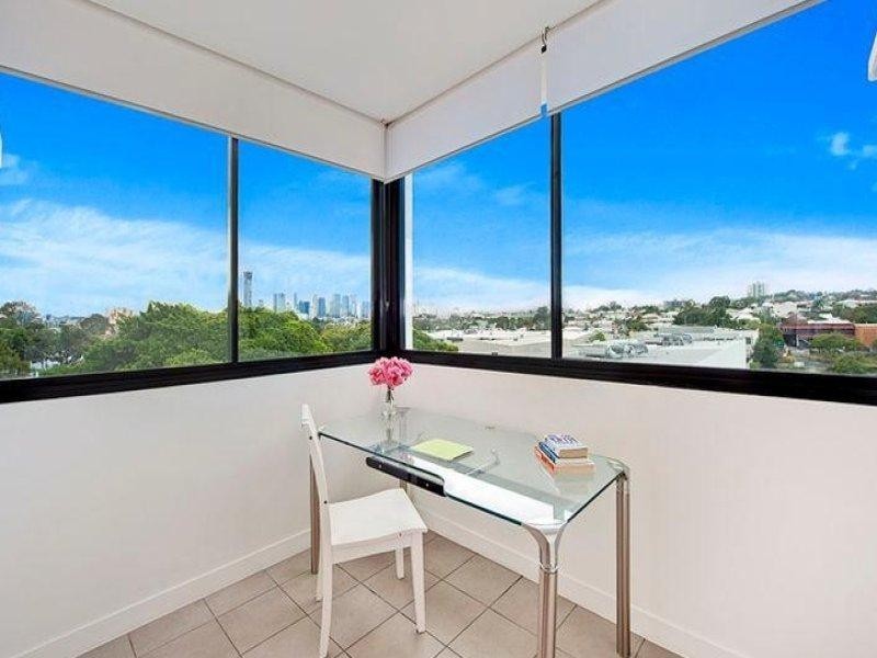 452/10 Pidgeon Close, West End QLD 4101