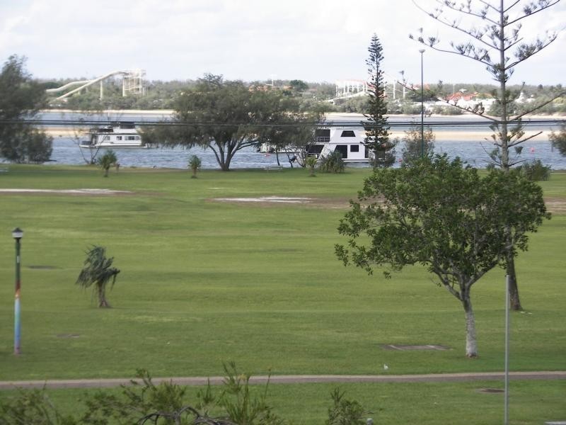 12/140 MARINE PARADE, Southport QLD 4215