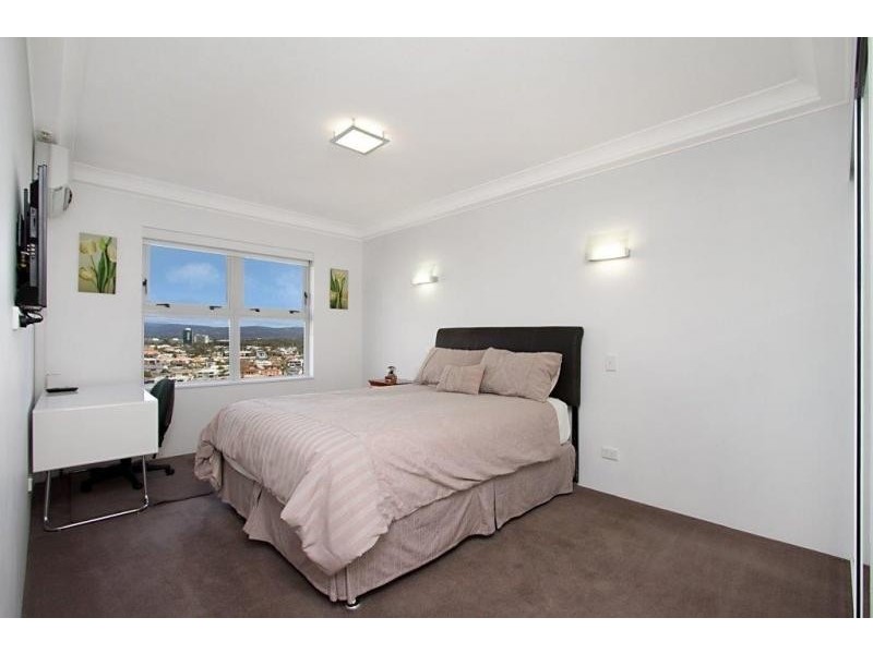 12 Commodore drive, Paradise Waters QLD 4217