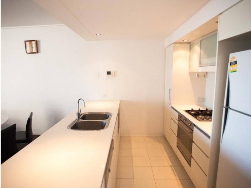 30 Macrossan Street, Brisbane QLD 4000