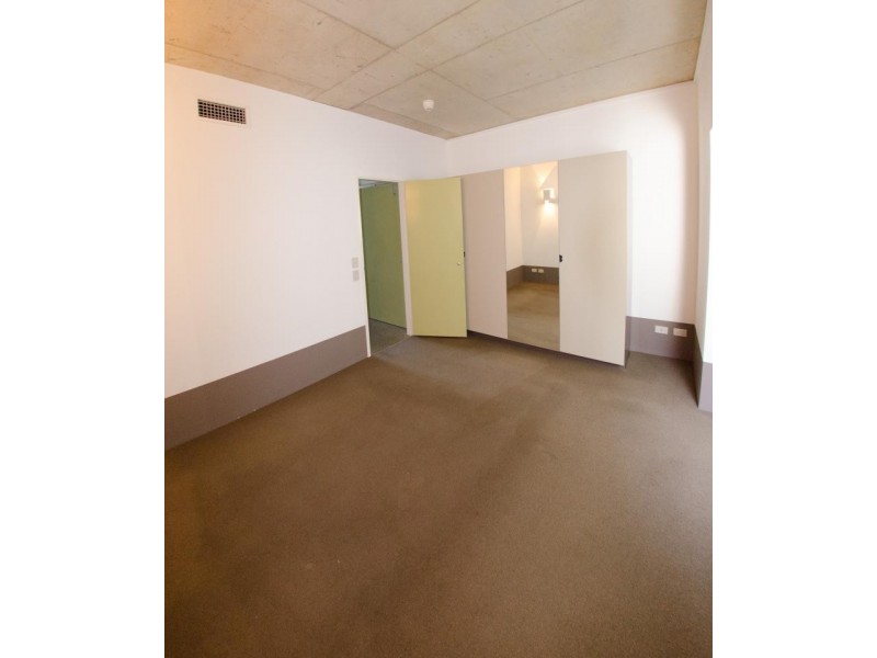 G017/ 8 Skyring Terrace, Teneriffe QLD 4005