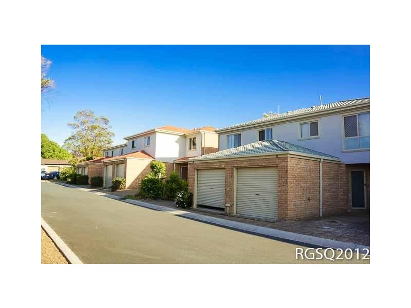 8 Peter Court, Sunnybank Hills QLD 4109