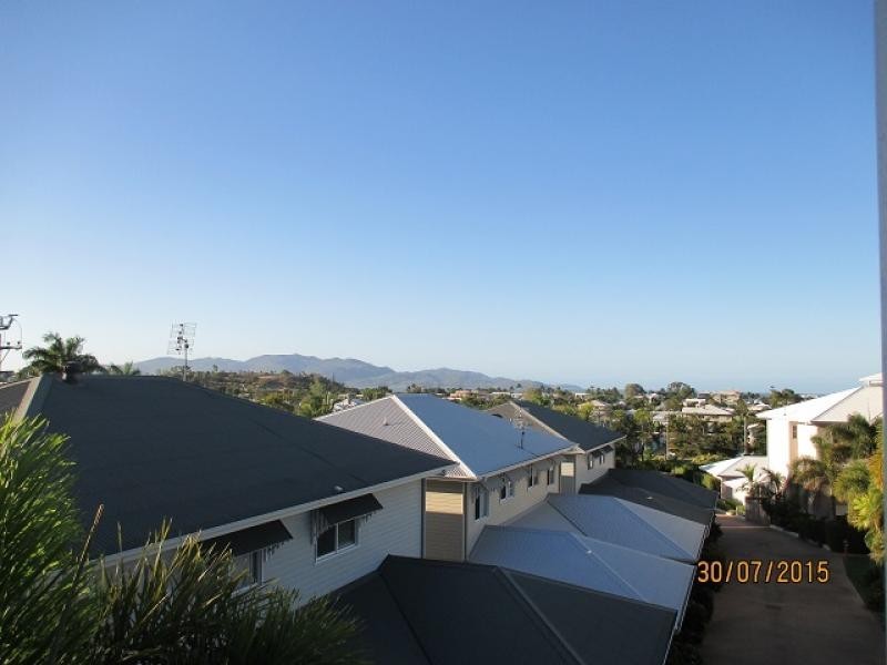 72 / 42 Warburton Street, North Ward QLD 4810