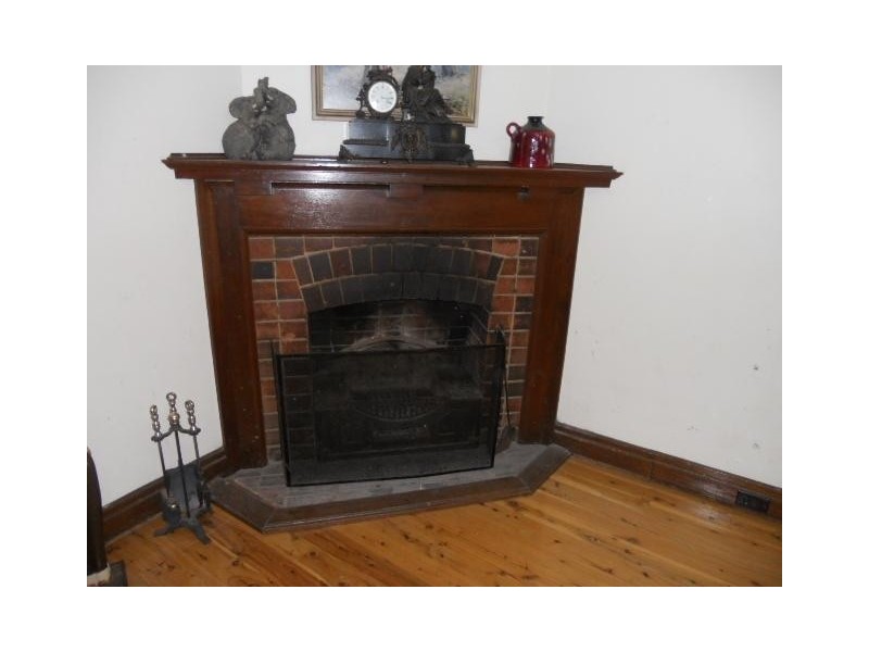 107 CASWELL STREET, Peak Hill NSW 2869