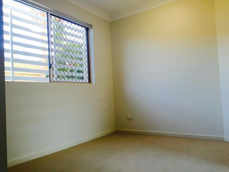 Unit 9 / 32-38 Newstead Tce, Newstead QLD 4006