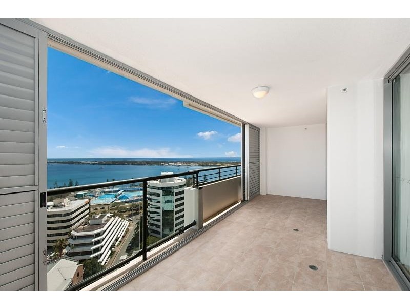 105 Scarborough Street, Southport QLD 4215