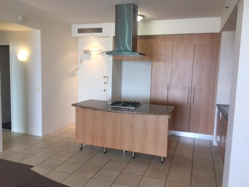 326 Marine Parade, Labrador QLD 4215