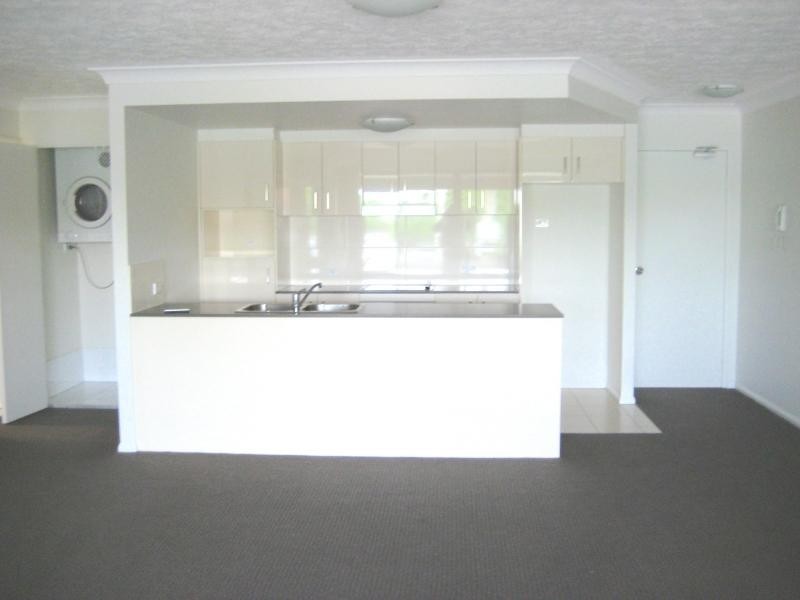 2H/35 Hamilton Road, Moorooka QLD 4105