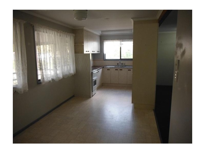 27 Suttor, Nebo QLD 4742