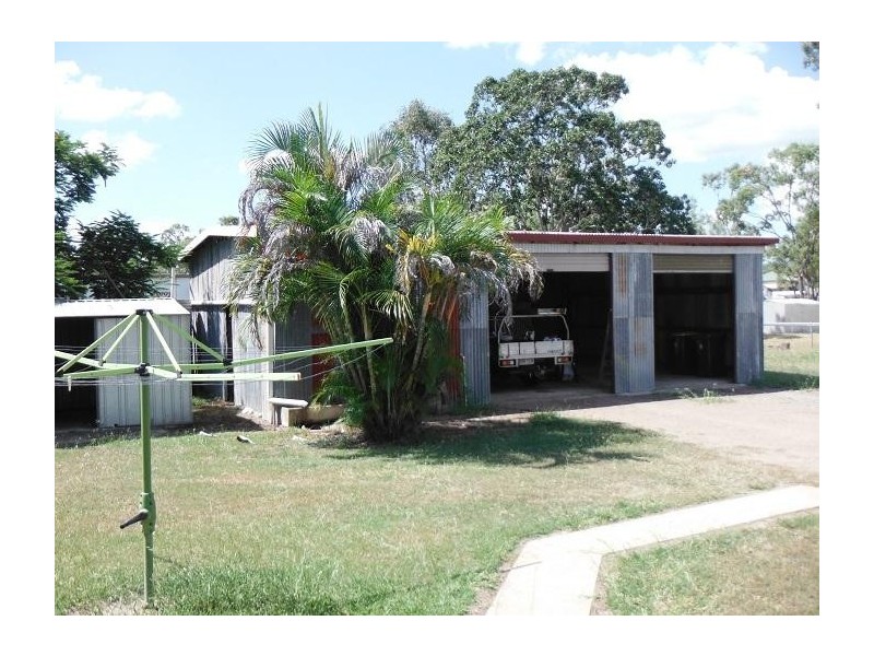 27 Suttor, Nebo QLD 4742