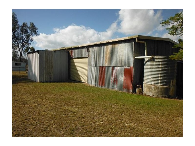 27 Suttor, Nebo QLD 4742