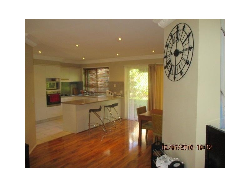 32 Riverview Rd, Nerang QLD 4211
