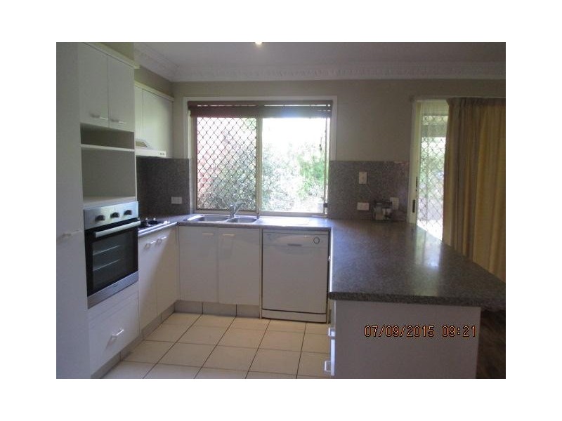 32 Riverview Rd, Nerang QLD 4211