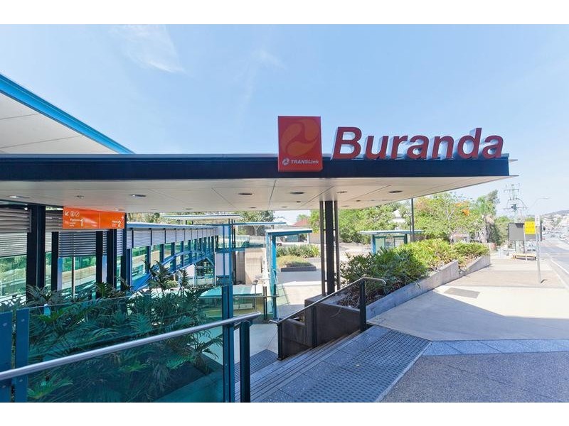 11/28 Carl Street, Woolloongabba QLD 4102