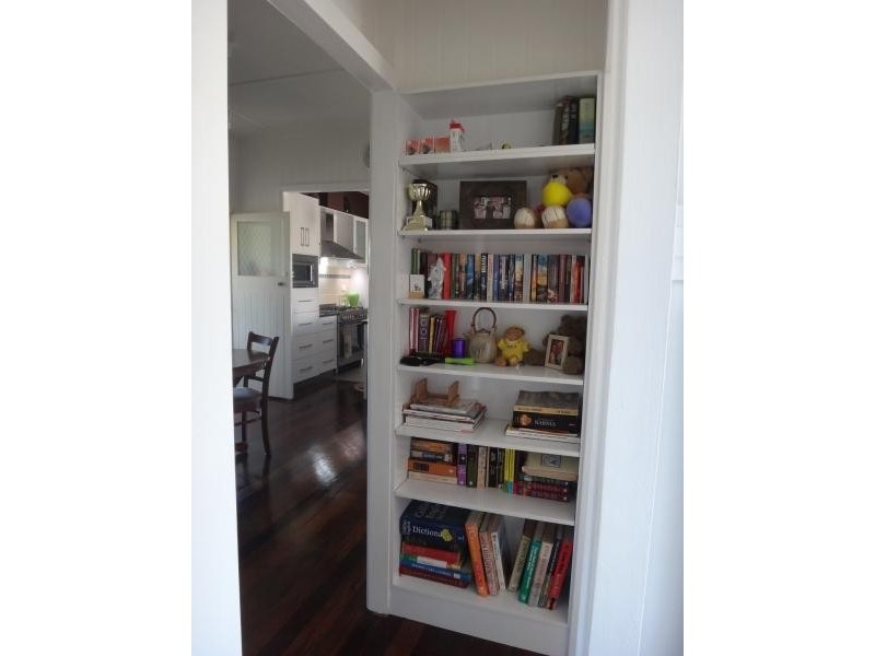 45 Steindl, Granville QLD 4650