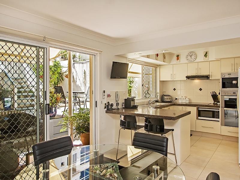 7 Boyd St, Bowen Hills QLD 4006