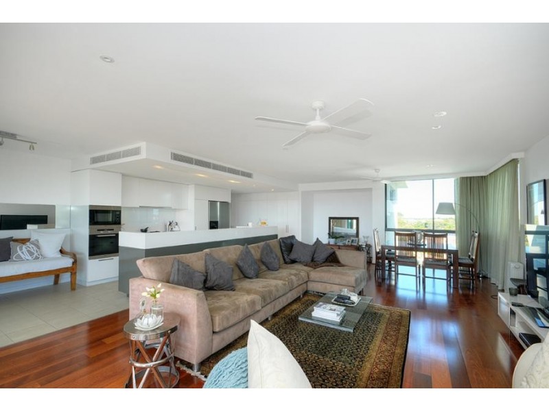 2501/323 Bayview Street, Hollywell QLD 4216