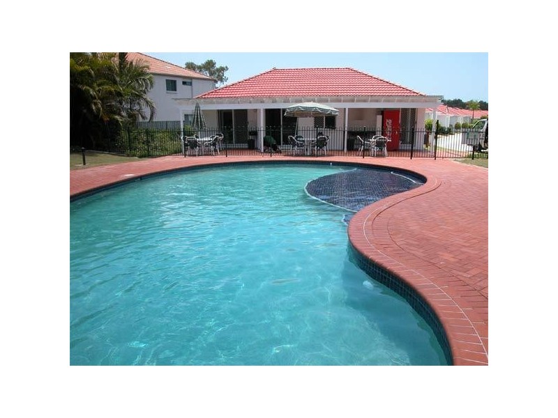 Ashmore QLD 4214