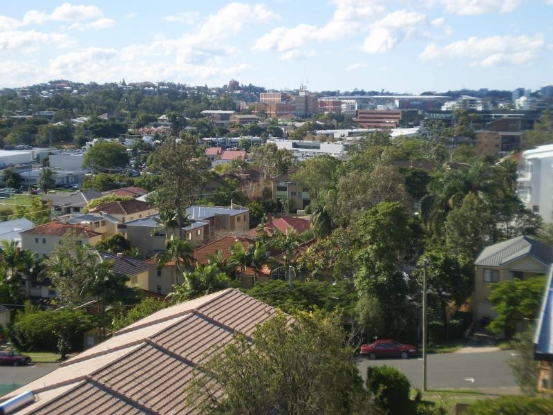 30 / 51 Dunmore Terrace, Auchenflower QLD 4066