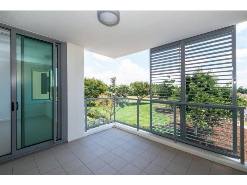 3205/126 PARKSIDE CIRCUIT, Hamilton QLD 4007