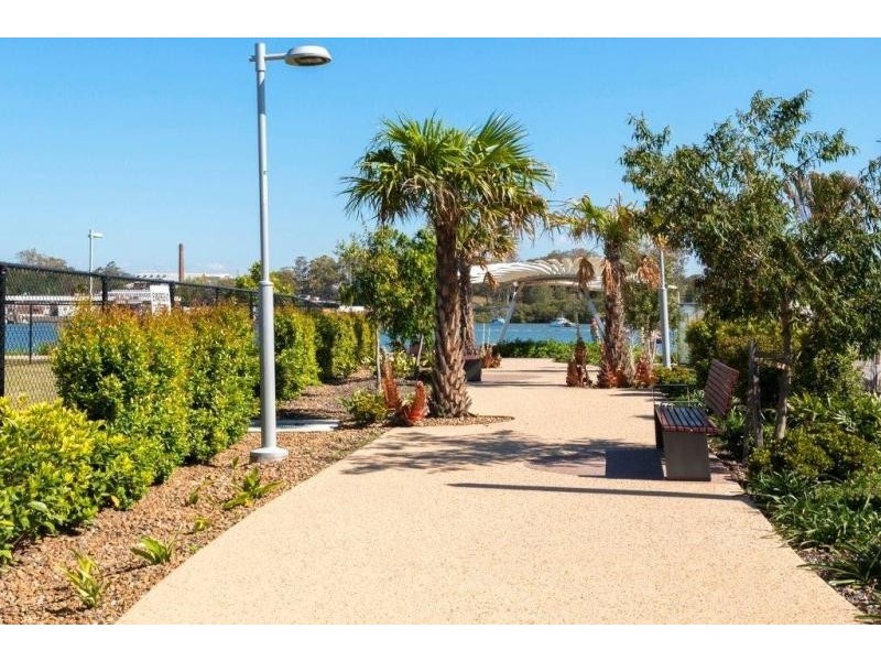 3205/126 PARKSIDE CIRCUIT, Hamilton QLD 4007