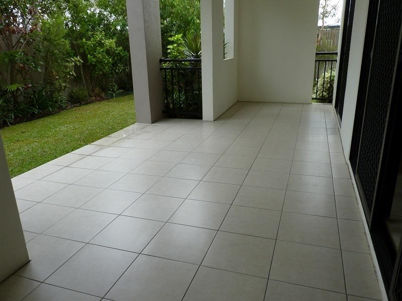 1 / 6-24 Henry Street, West End QLD 4810