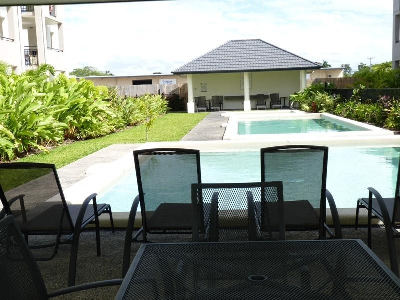1 / 6-24 Henry Street, West End QLD 4810