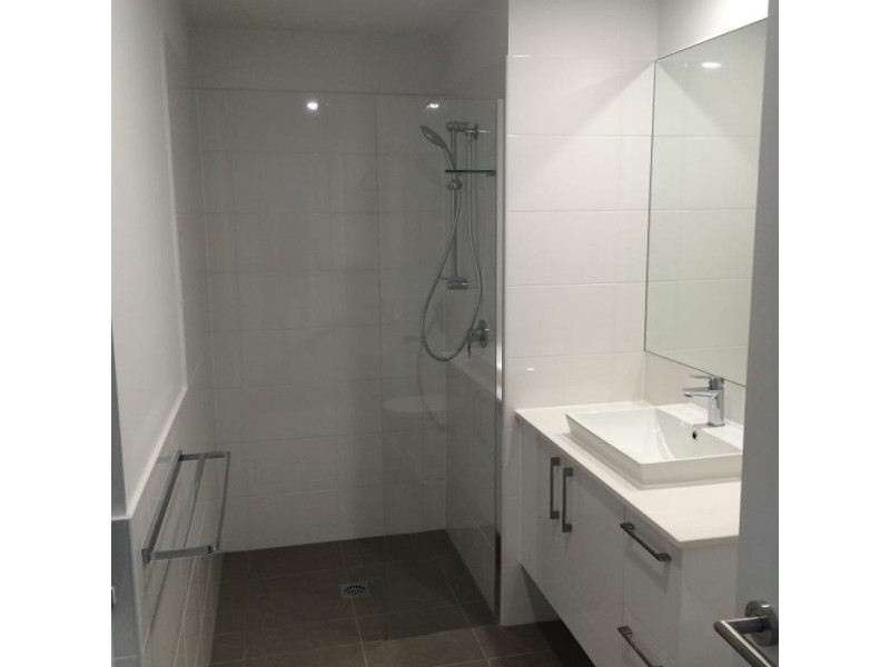 UNIT 1303/ 8 WATERFORD COURT, Bundall QLD 4217