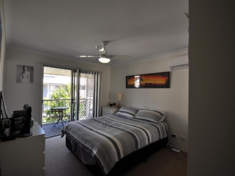 130 Jutland Street, Oxley QLD 4075