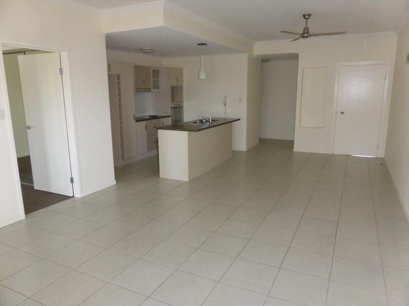 1 / 6-24 Henry Street, West End QLD 4810