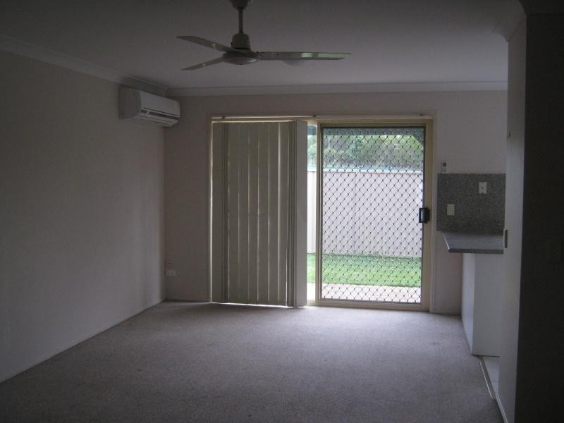 32 Riverview Rd, Nerang QLD 4211