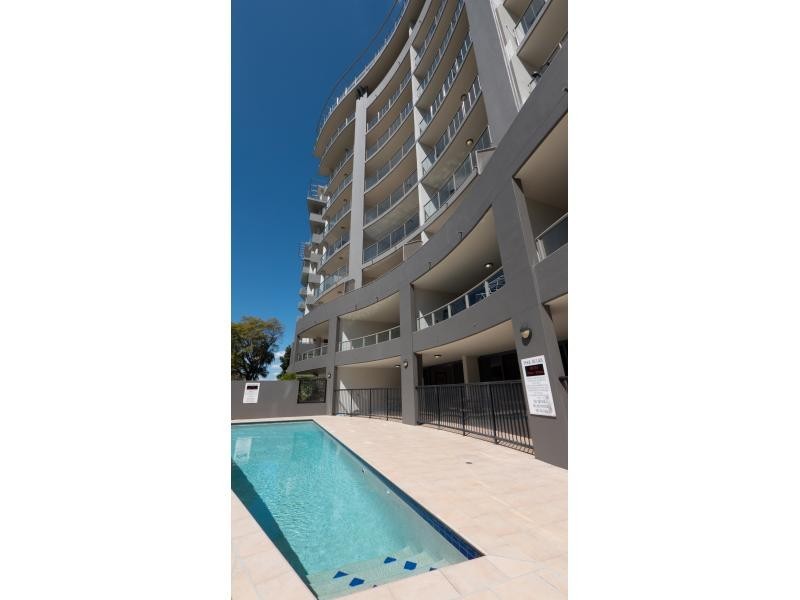 701/21 Patrick Lane, Toowong QLD 4066