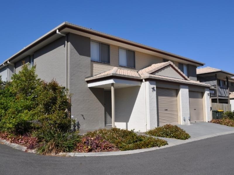 130 Jutland Street, Oxley QLD 4075