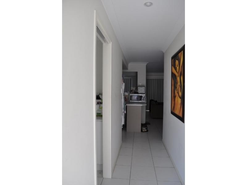 130 Jutland Street, Oxley QLD 4075