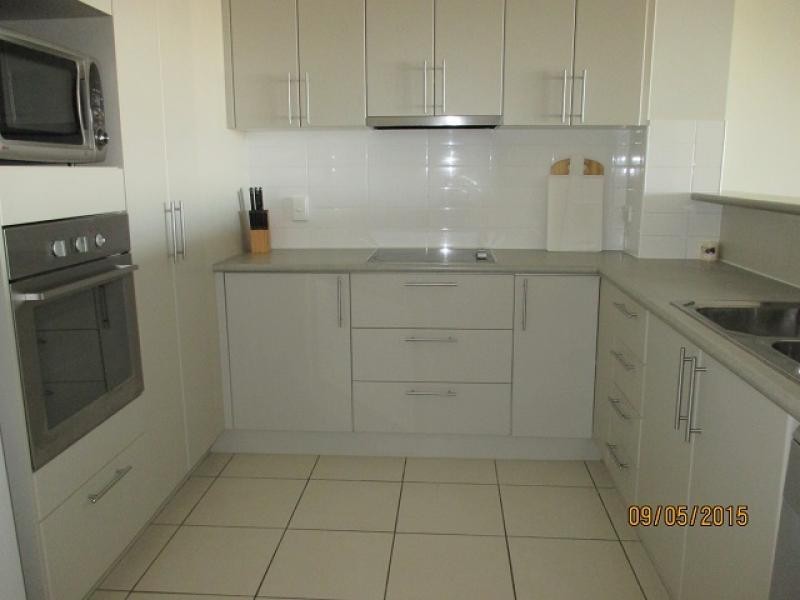 51 / 42 Warburton Street, North Ward QLD 4810