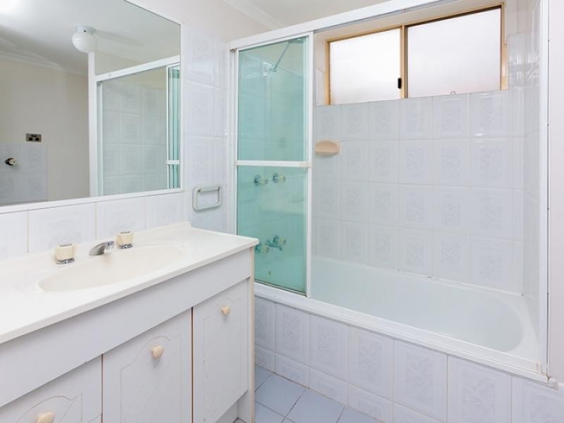 52 Bower Street, Annerley QLD 4103