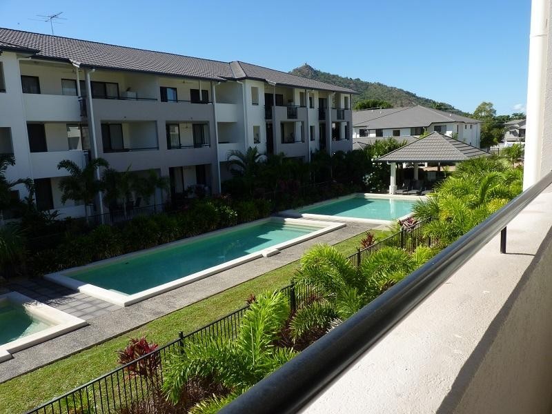 1 / 6-24 Henry Street, West End QLD 4810