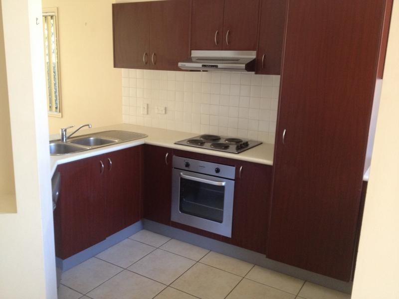 20 Johnston Street, Carina QLD 4152