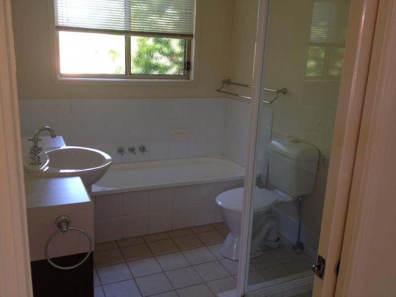 20 Johnston Street, Carina QLD 4152