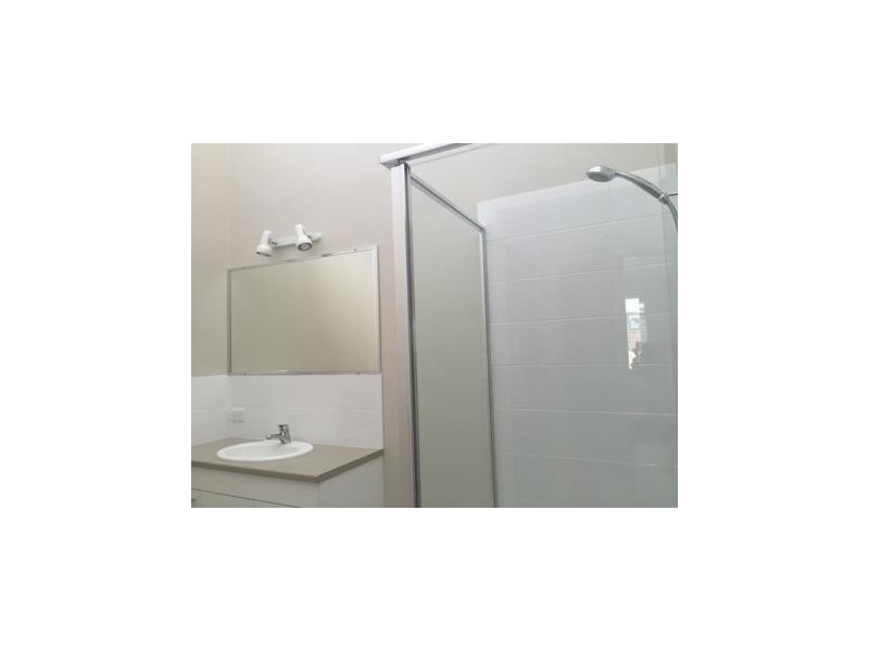 184 Torquay Rd, Scarness QLD 4655