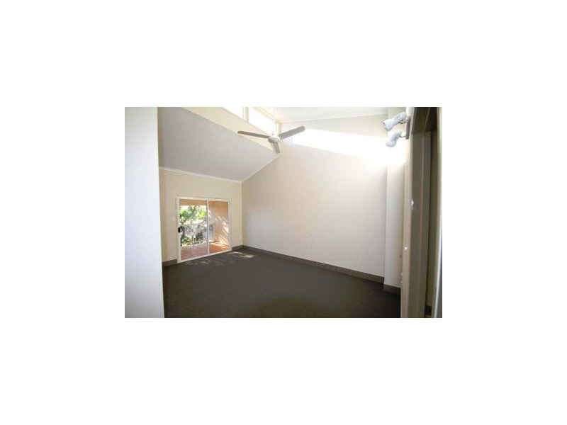 184 Torquay Rd, Scarness QLD 4655