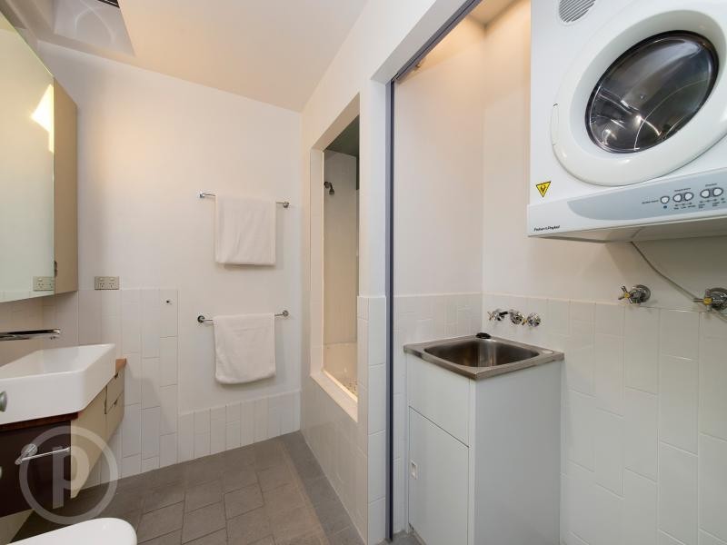 1129 / 8 Skyring Terrace, Teneriffe QLD 4005