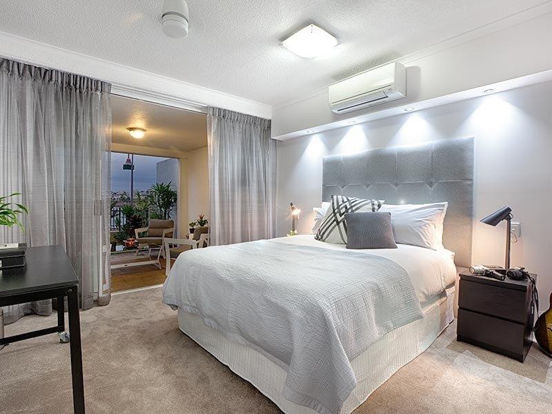 15 Vernon Terrace, Teneriffe QLD 4005