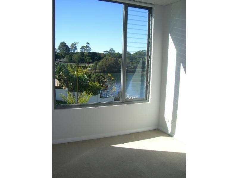 207 / 22 Ben Lexcen Place, Robina QLD 4226