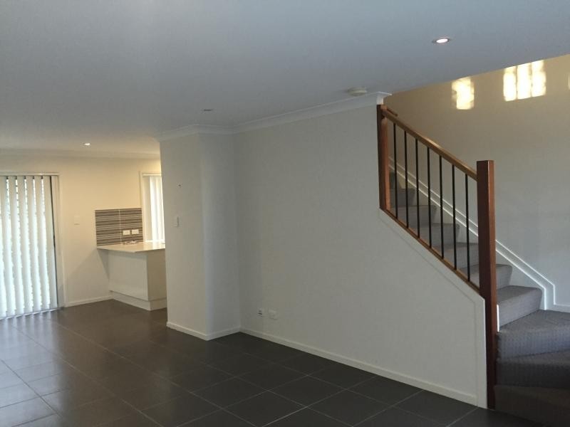 3 / 88 Candytuft Place, Calamvale QLD 4116