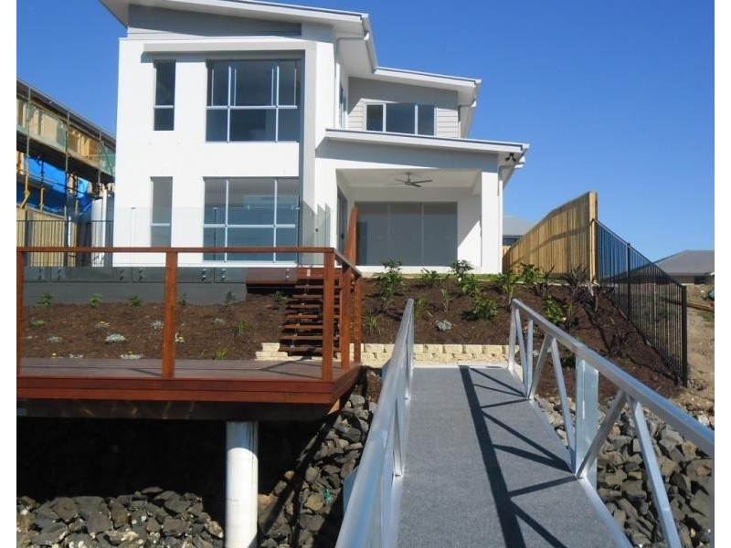 73 Cova Boulevard, Hope Island QLD 4212