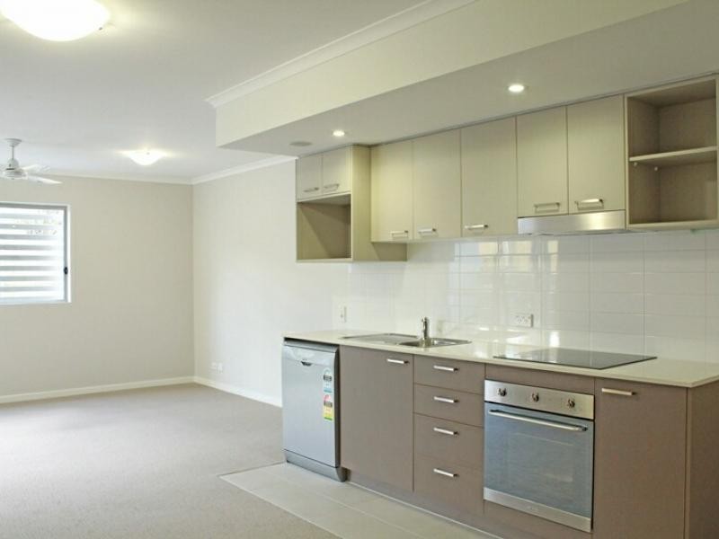 32-34 Bonython Street, Windsor QLD 4030